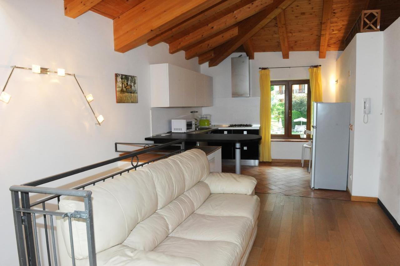 Residence Val Di Monte Мальчезине Экстерьер фото